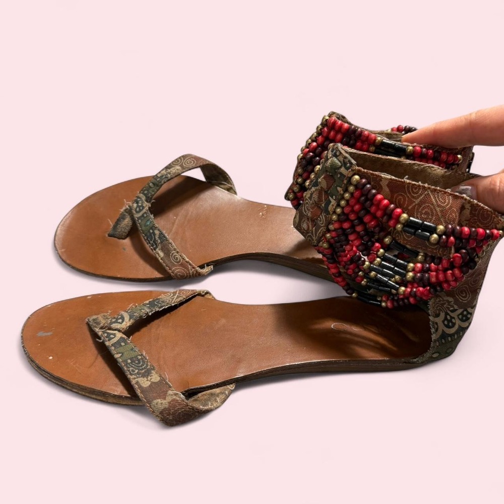 Aldo Boho Beaded Hippie Sandals Brown Red Paisley Festival Flat Shoes 39 8 8.5